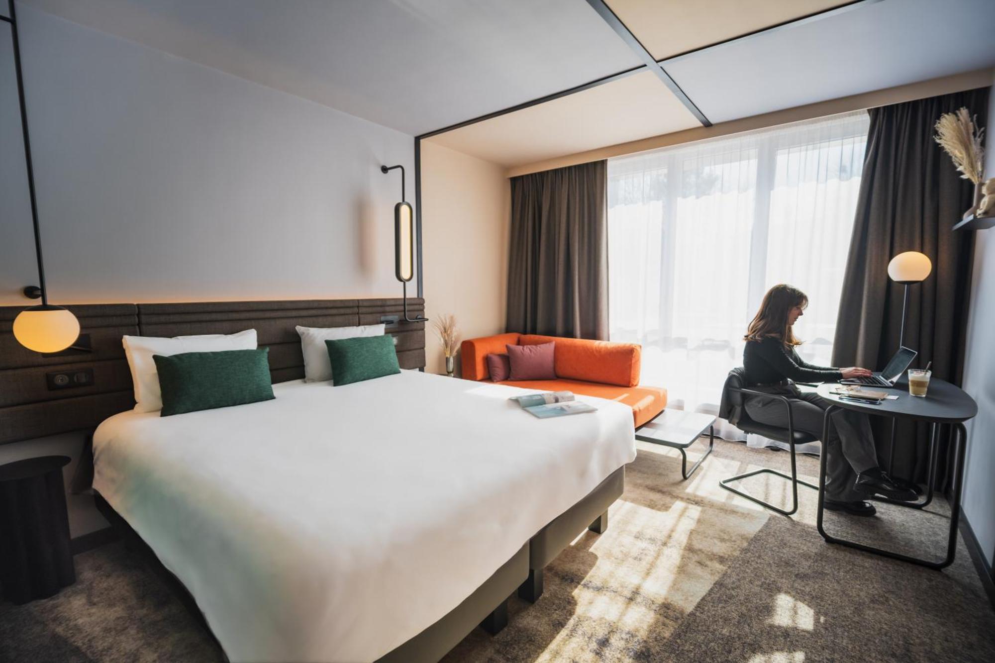 Novotel Lens Noyelles Εξωτερικό φωτογραφία